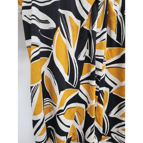 Dressbarn Womens Top Size 18/20 Gold Black Leaf Print Short Sleeve Wearable Art - Picture 3 of 8